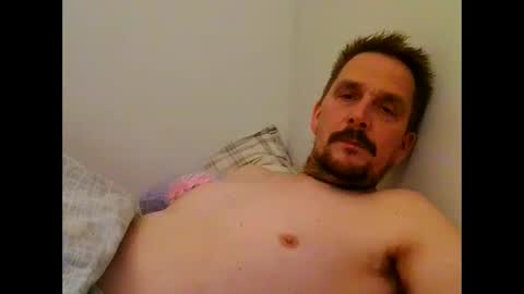 ariparikrigsmann online show from January 2, 2025, 10:22 pm