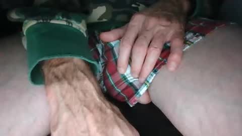 Armystudd22 online show from December 20, 2025, 8:21 am