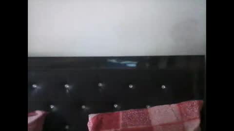 arnold_forfun online show from February 1, 2026, 7:18 am