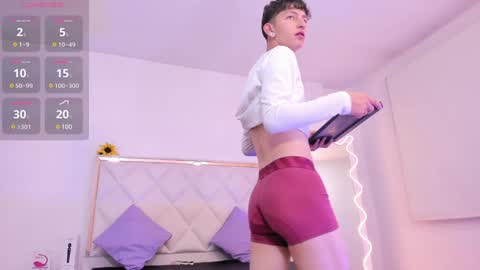  your aron  online show from December 22, 2024, 3:55 am