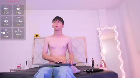  your aron  online show from December 22, 2024, 10:06 am