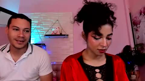 aronandmoli online show from May 25, 2026, 11:49 am