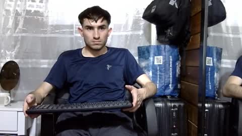 Aron G Franco online show from September 13, 2025, 6:51 pm