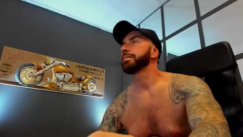 AronGrant online show from October 13, 2025, 10:04 am