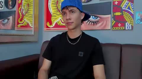 Arontawers online show from March 23, 2026, 7:18 pm