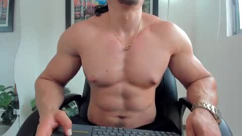 Snapshot of aroon_connor chatting on February 12, 2025, 8:50 pm   online show from February 12, 2025, 8:50 pm