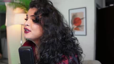 Chloe  online show from December 27, 2024, 8:07 pm