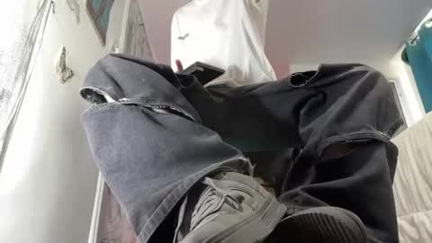   online show from January 16, 2025, 10:32 am