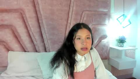 Snapshot of artemis_57 chatting on May 12, 2026, 4:42 am Artemis online show from May 12, 2026, 4:42 am