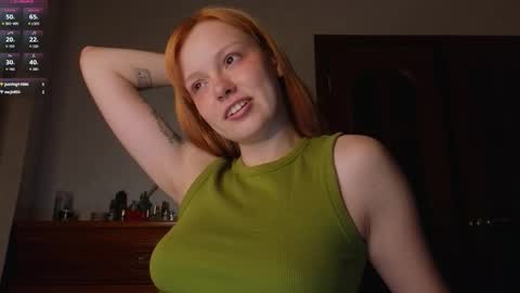 Snapshot of artemisa_meows chatting on September 19, 2025, 10:21 pm SEE U THURSDAY online show from September 19, 2025, 10:21 pm