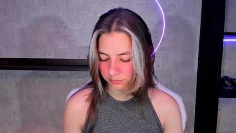 artemisablake online show from February 12, 2025, 5:16 pm