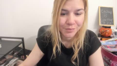 MIA online show from April 9, 2026, 9:15 am