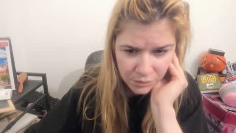 MIA online show from April 16, 2026, 10:27 am