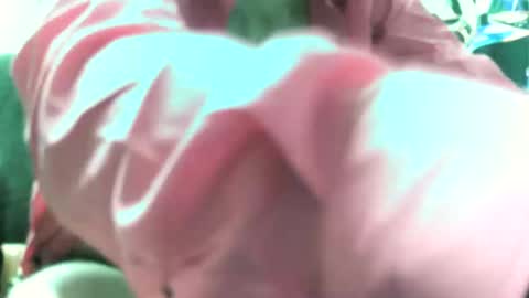 relaxxxxxx online show from October 9, 2025, 4:10 am