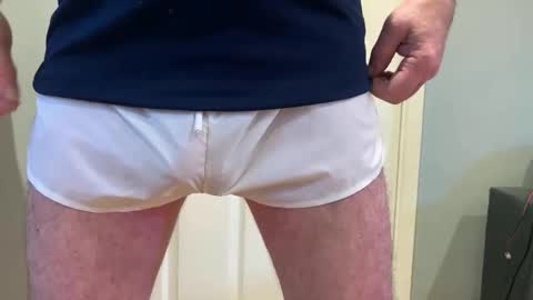 artybee online show from November 13, 2025, 10:14 am