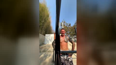 Snapshot of arunboy81 chatting on February 20, 2026, 9:00 am Lucash413 online show from February 20, 2026, 9:00 am