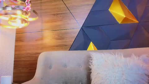 sofia online show from May 14, 2026, 11:06 am