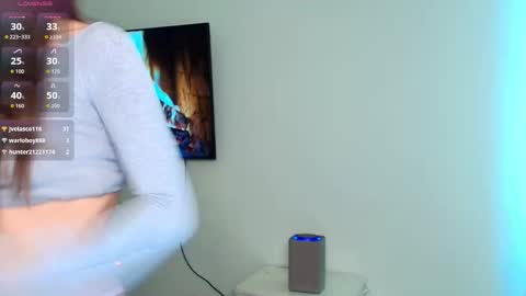 Snapshot of as_eva chatting on October 31, 2025, 4:24 am Eva online show from October 31, 2025, 4:24 am