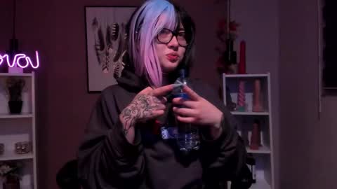 Asami  online show from March 8, 2025, 7:38 am