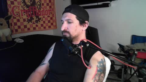 devilPup75 online show from October 20, 2025, 2:39 pm