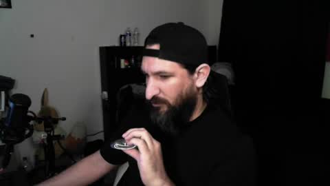 devilPup75 online show from May 18, 2026, 7:47 am