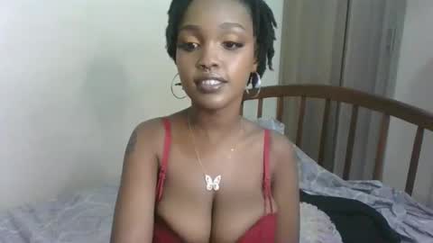 ashanti_reign online show from September 28, 2025, 4:12 pm