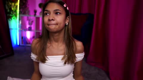 Asha online show from January 10, 2025, 9:20 pm