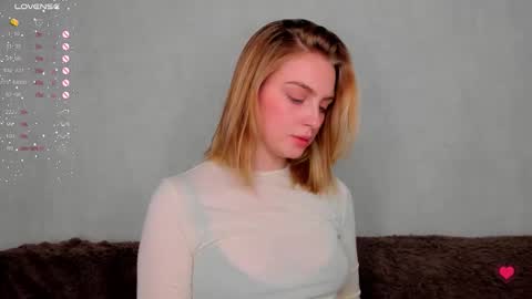 Snapshot of ashbunny_ chatting on October 29, 2025, 4:20 pm your pretty Ashley online show from October 29, 2025, 4:20 pm