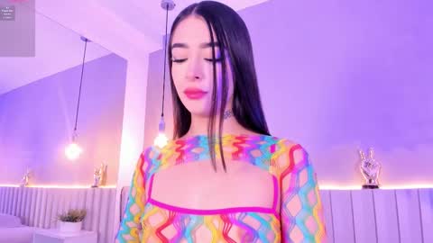 I am Ashley online show from December 5, 2025, 7:54 pm