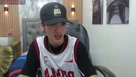 Snapshot of asher_costa chatting on February 5, 2026, 5:28 pm Asher Costa online show from February 5, 2026, 5:28 pm