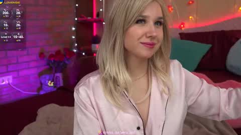 Anna Anya online show from September 10, 2025, 5:46 pm