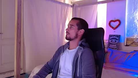 Snapshot of asherxxx_ chatting on February 24, 2026, 3:10 pm CARIBBEAN DREAM online show from February 24, 2026, 3:10 pm