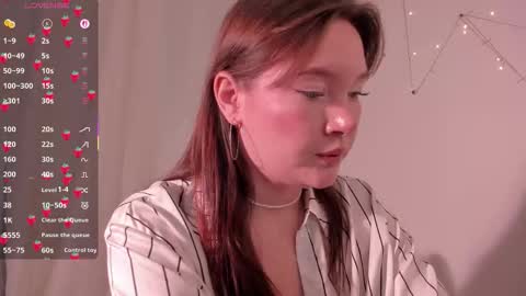 Ash online show from November 2, 2025, 12:29 pm