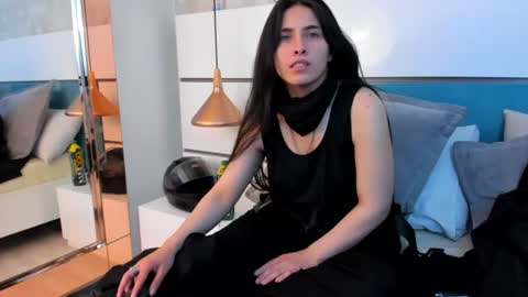 Ashkoreh online show from June 30, 2026, 8:21 pm