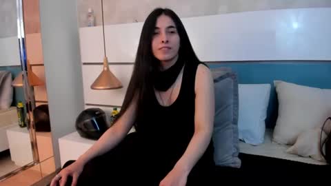 Ashkoreh online show from July 3, 2026, 7:53 pm