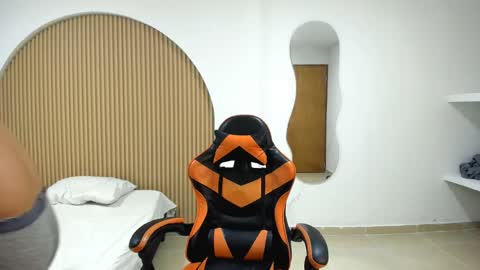 ashlan_king online show from April 28, 2026, 12:31 am