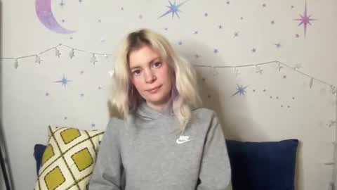 Ashlee online show from February 17, 2026, 11:44 pm