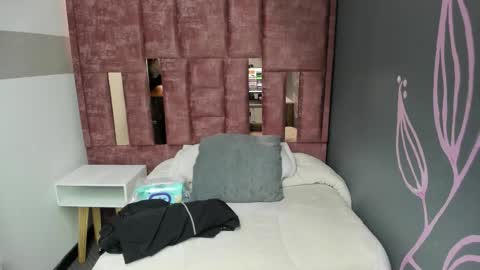 Ashleey sweet online show from March 3, 2026, 12:00 pm