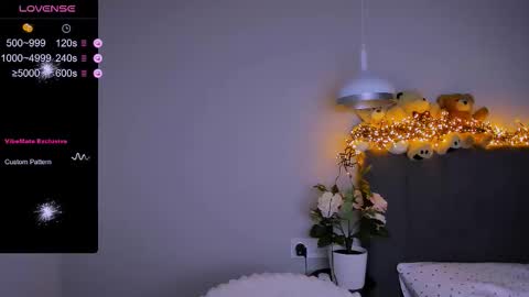 Ashley online show from December 3, 2025, 5:55 pm