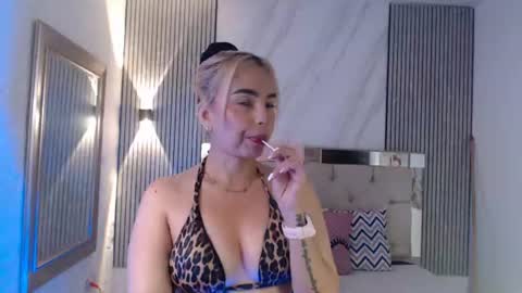 ashley__tylor online show from June 18, 2026, 5:17 pm