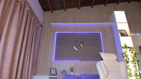 ashley_secret_ online show from March 27, 2026, 11:48 pm