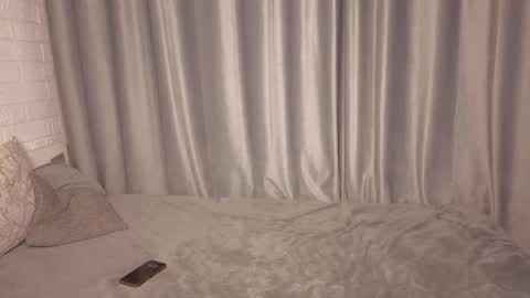 Ashley online show from March 8, 2026, 1:25 am