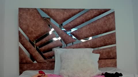 ashley_x_x online show from January 14, 2026, 11:16 am