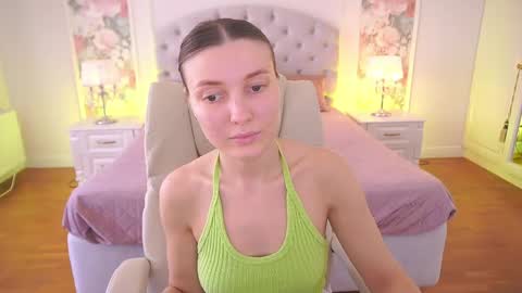 ashleybaee online show from May 27, 2026, 11:07 am