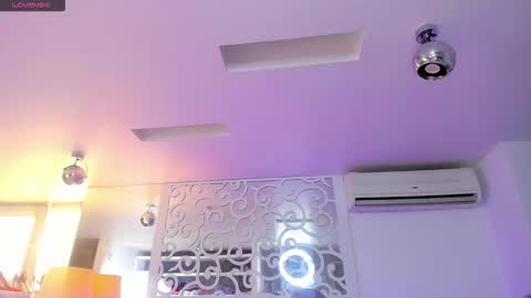 AshleyJonse online show from November 26, 2025, 6:14 am