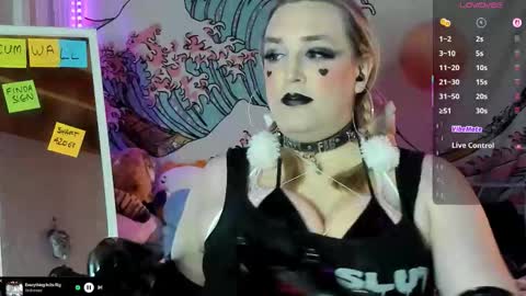 Snapshot of ashleyqt_aus chatting on September 9, 2025, 12:48 pm AshleyQT online show from September 9, 2025, 12:48 pm