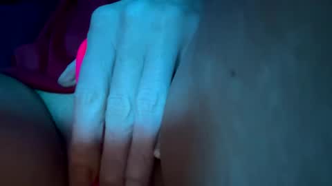 Ashley online show from December 27, 2024, 3:04 pm