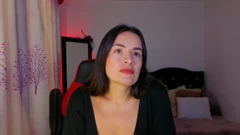 ASHLEY online show from February 5, 2026, 4:33 pm