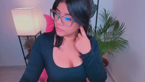 Ashleyy18   online show from April 5, 2026, 12:08 am
