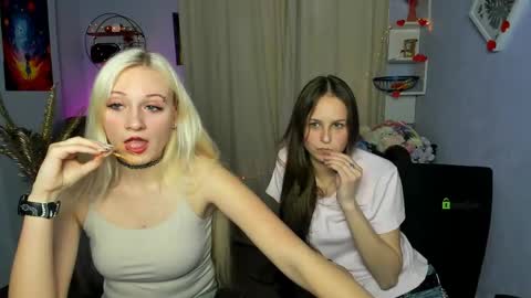 Ashli  online show from April 17, 2026, 1:58 pm